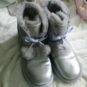 New Silver Uggs 6